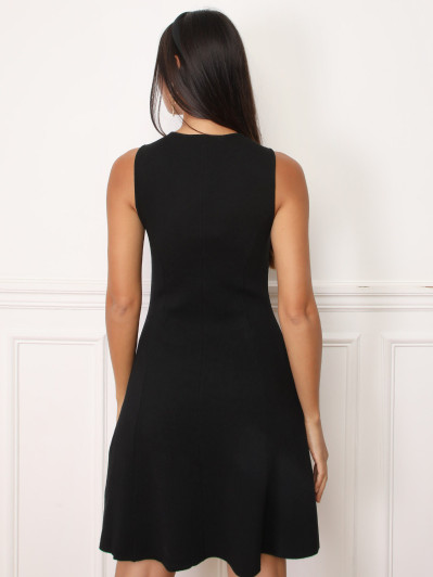 Robe patineuse sans manches noire