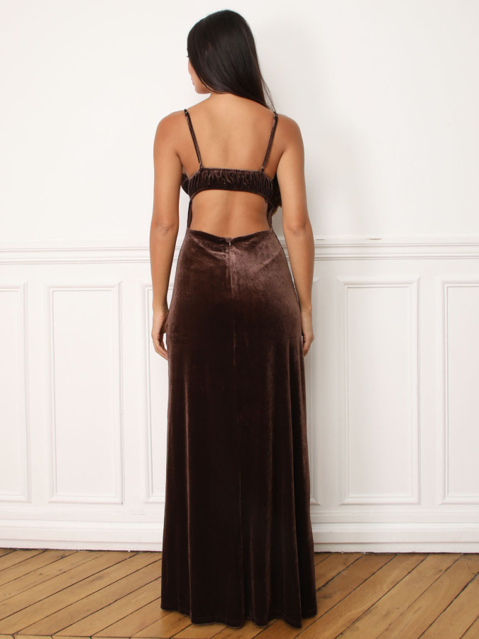 Robe longue cut-out en velours marron