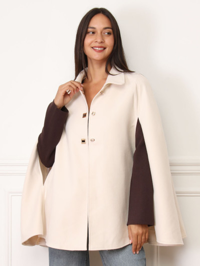 Manteau cape écrue  à boutons fermoirs