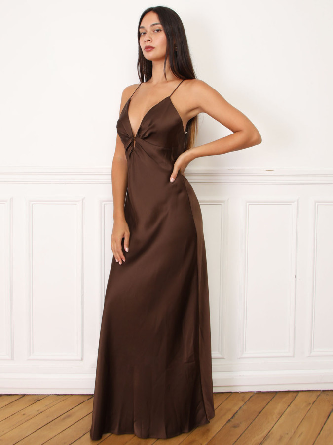 Robe longue satinée