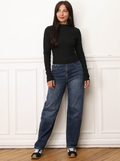 Top texturé noir à manches longues