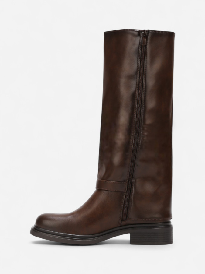 Bottes cavalières à bride avec petit talon