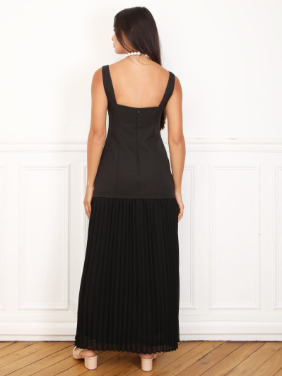 Robe longue noire sans manches plissée - glamour chic