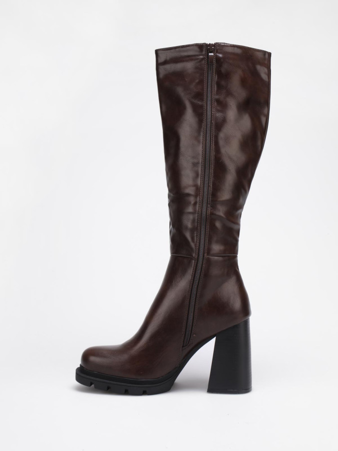 Bottes marron à talon bloc et plateforme crantée