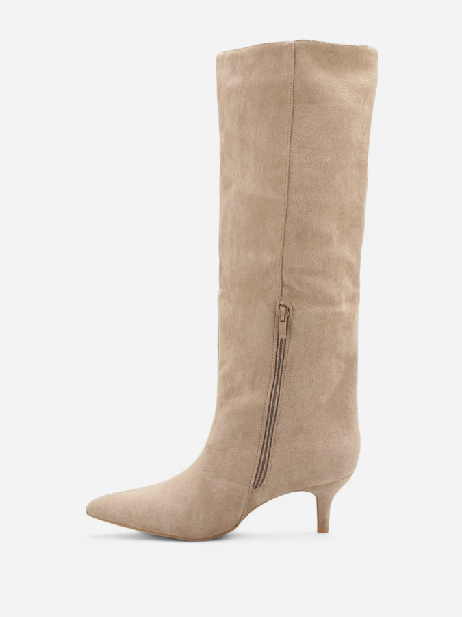 Bottes en suédine kitten heels taupe