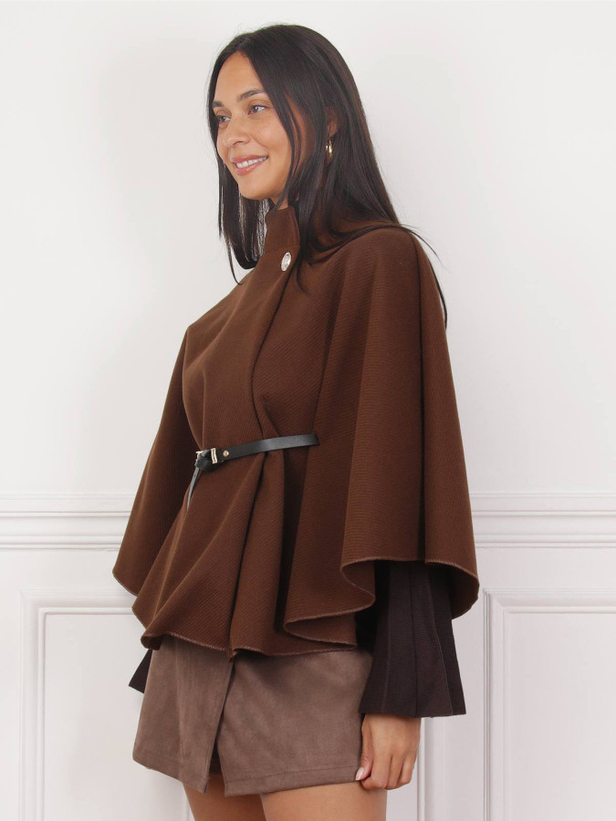 Cape ceinturée avec boutons