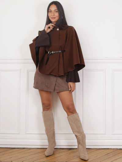 Cape ceinturée avec boutons