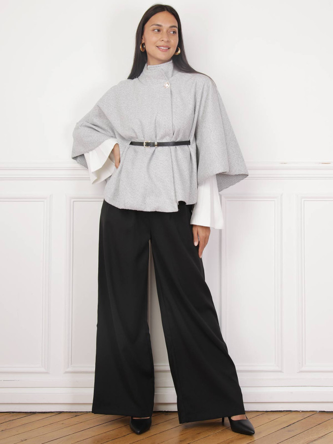 Cape ceinturée avec boutons