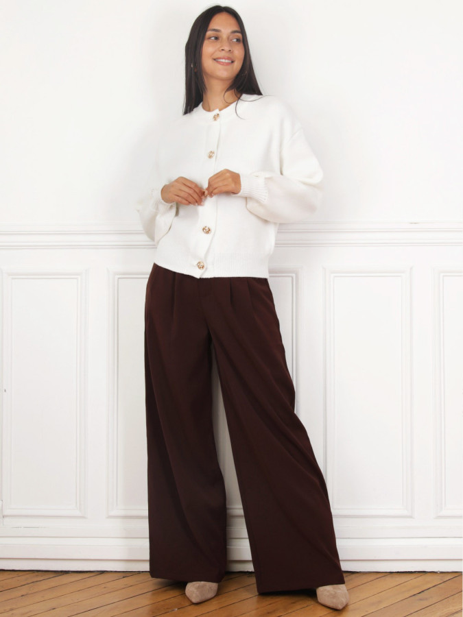 Cardigan blanc avec boutons fleurs