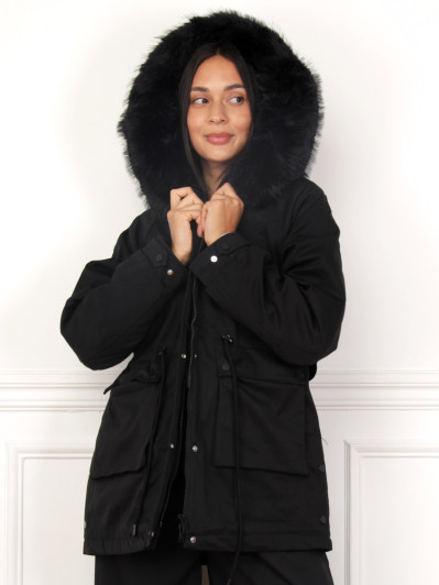 Parka noire avec intérieur en fausse fourrure