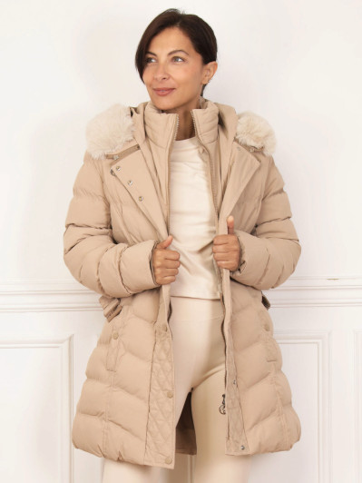 Doudoune à capuche fausse fourrure ceinturée