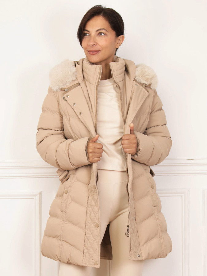 Doudoune à capuche fausse fourrure ceinturée