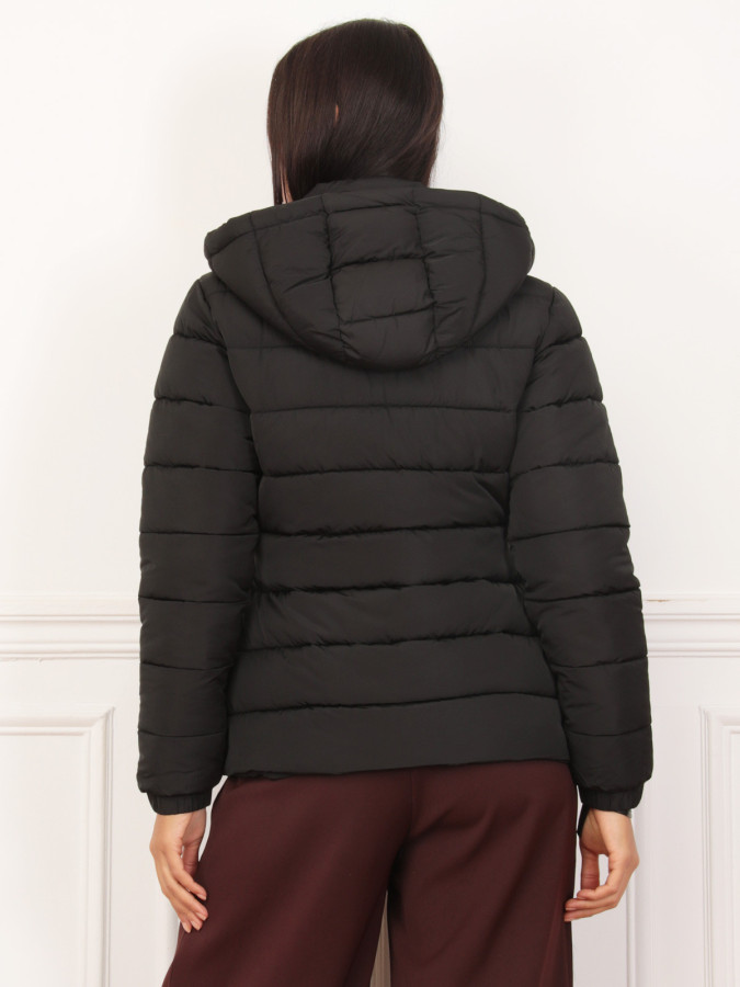 Doudoune courte matelassée noire