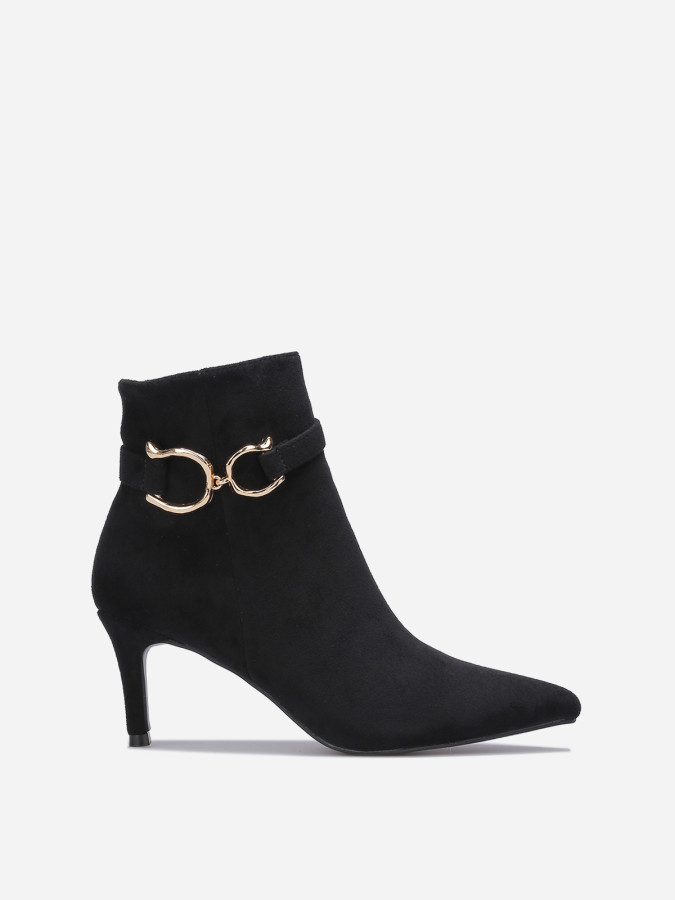 Bottines pointues à boucle métallique