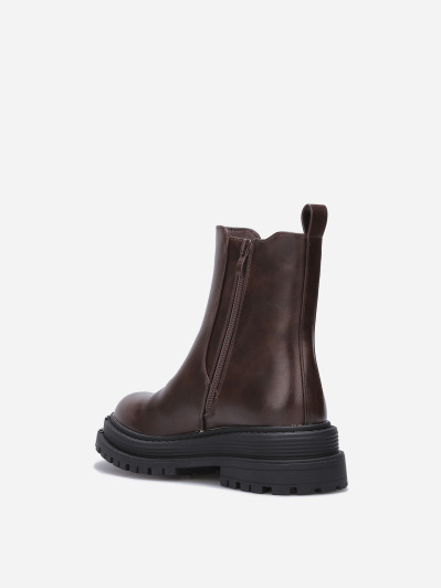 Chelsea à détail métallique