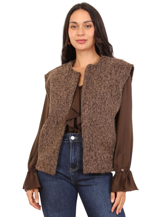 Gilet sans manches duveteux marron à poches