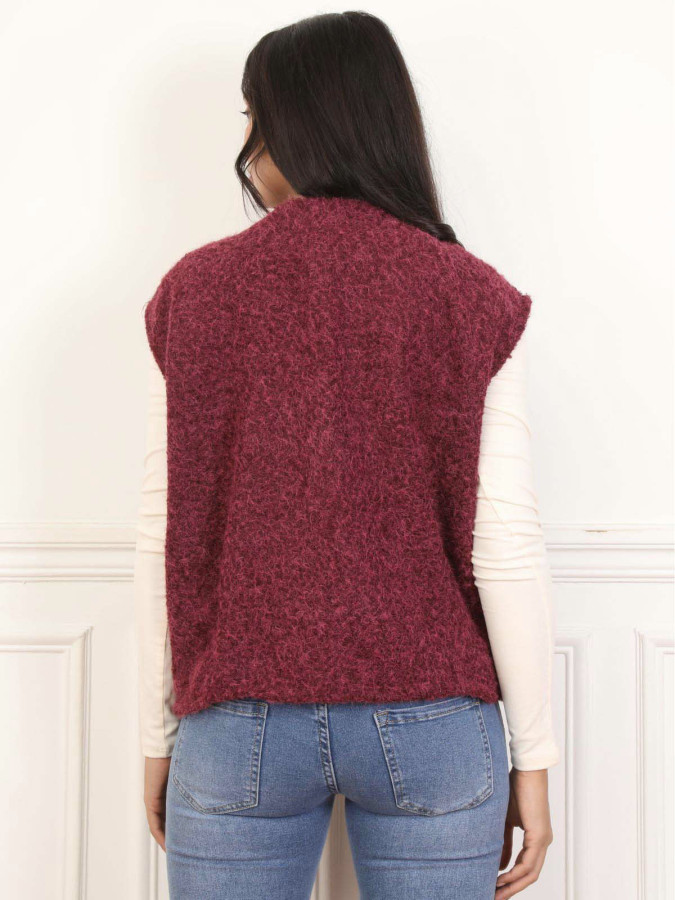 Gilet sans manches duveteux bordeaux à poches