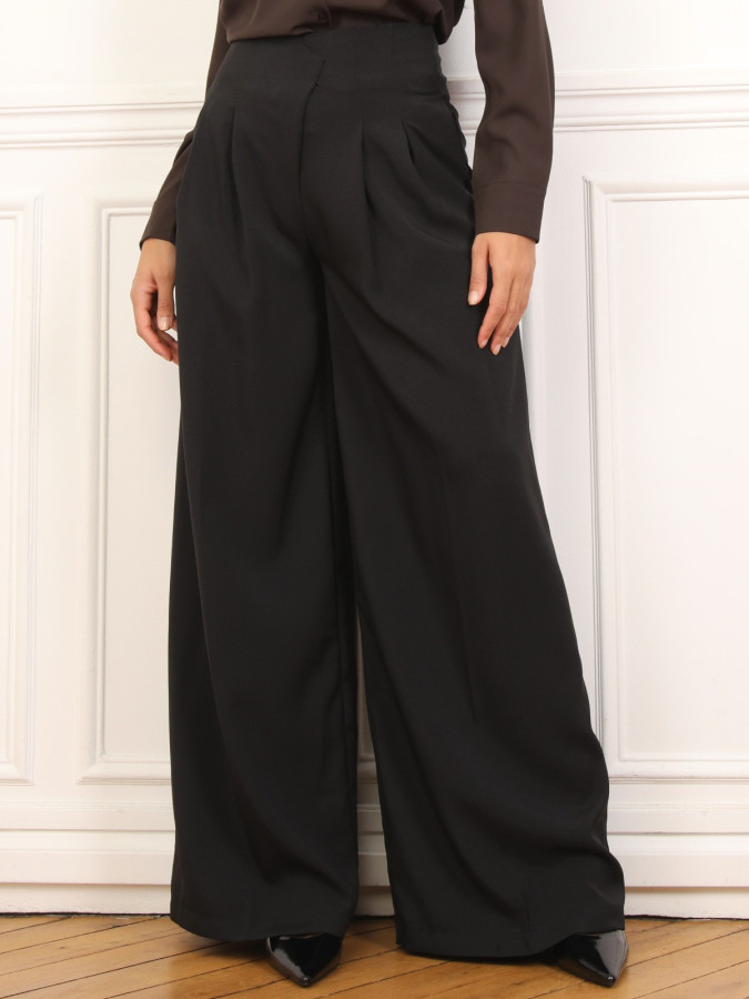 Pantalon à pinces asymétrique
