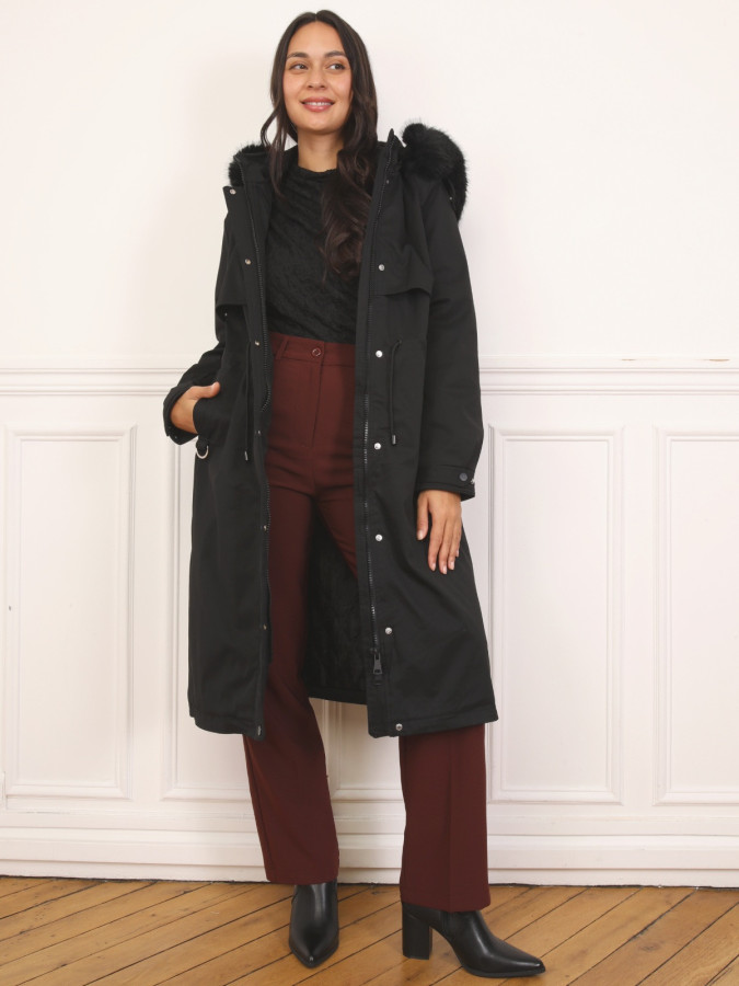 Parka mi-longue noire avec intérieur fausse fourrure