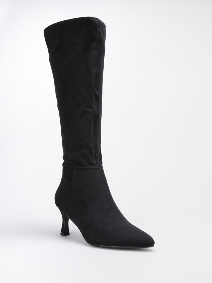 Bottes noires en suédine avec talon bobine