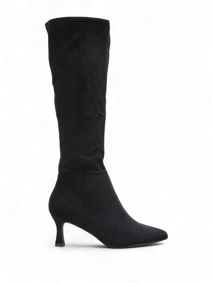 Bottes noires en suédine avec talon bobine