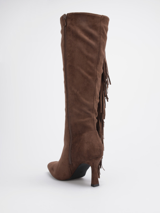 Bottes marron en suédine avec franges
