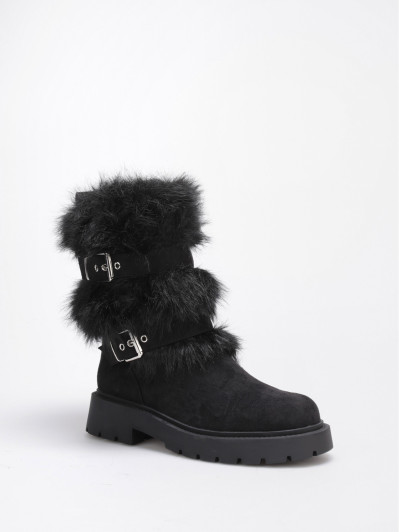 Bottes fausse fourrure noires et brides à boucles