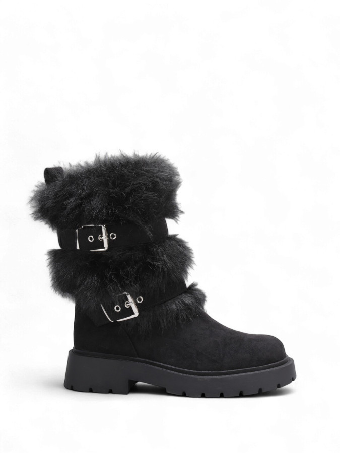 Bottes fausse fourrure noires et brides à boucles