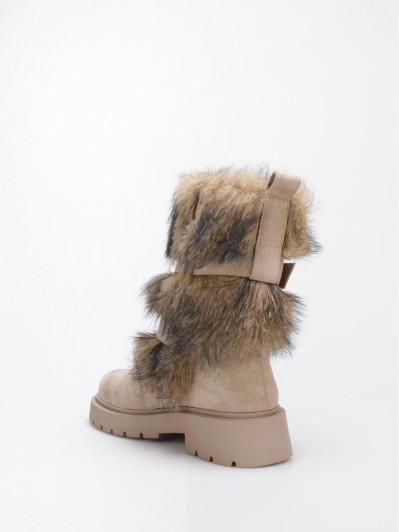 Bottes fausse fourrure taupe et brides à boucles