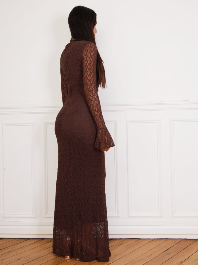 Robe longue en dentelle marron