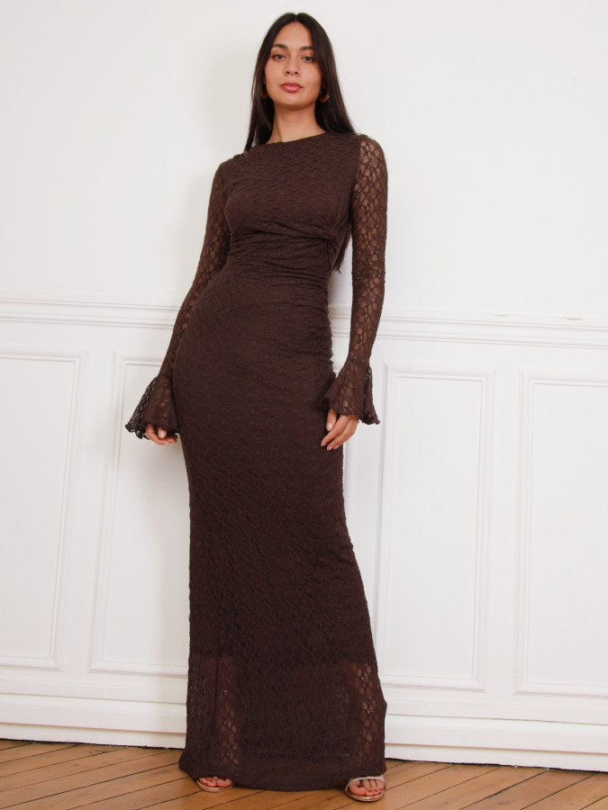 Robe longue en dentelle marron