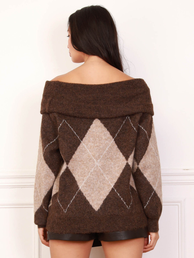 Pull bardot marron à losanges