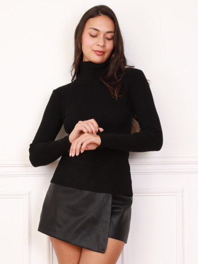 Top col roulé noir en maille