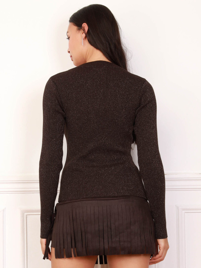 Top à paillettes marron avec bijoux coquillage