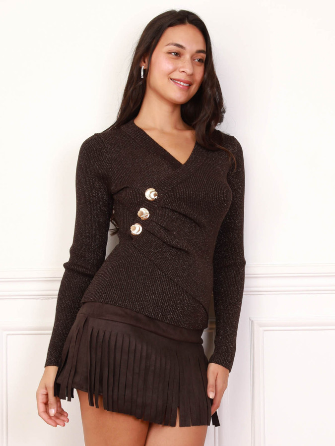 Top à paillettes marron avec bijoux coquillage