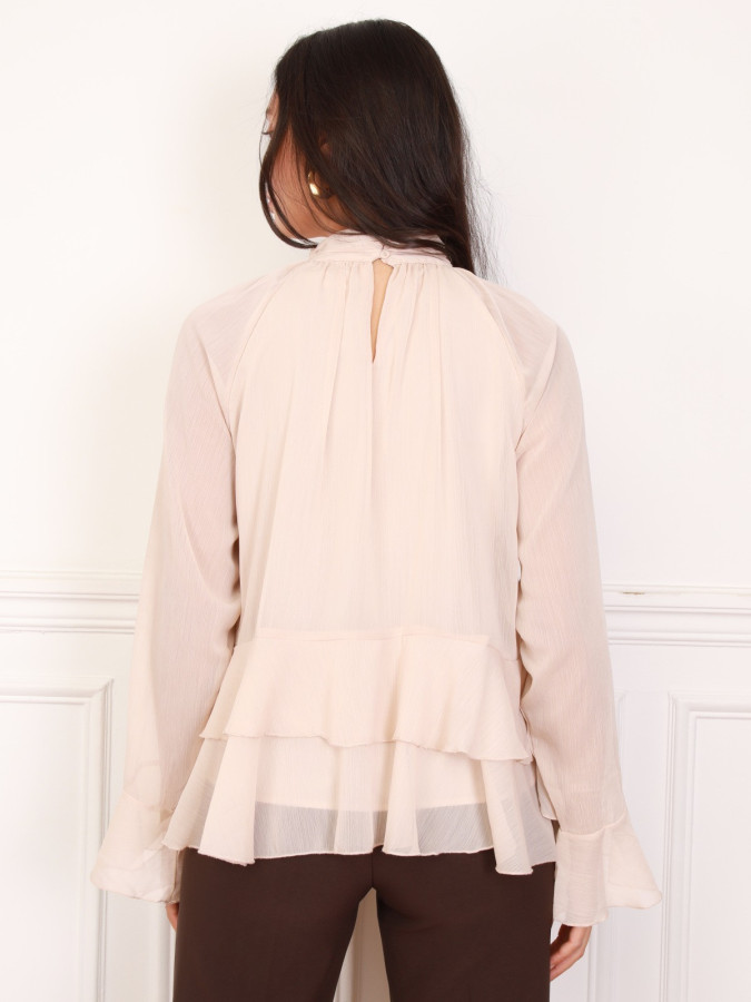 Blouse ample à volants beige et manches évasées