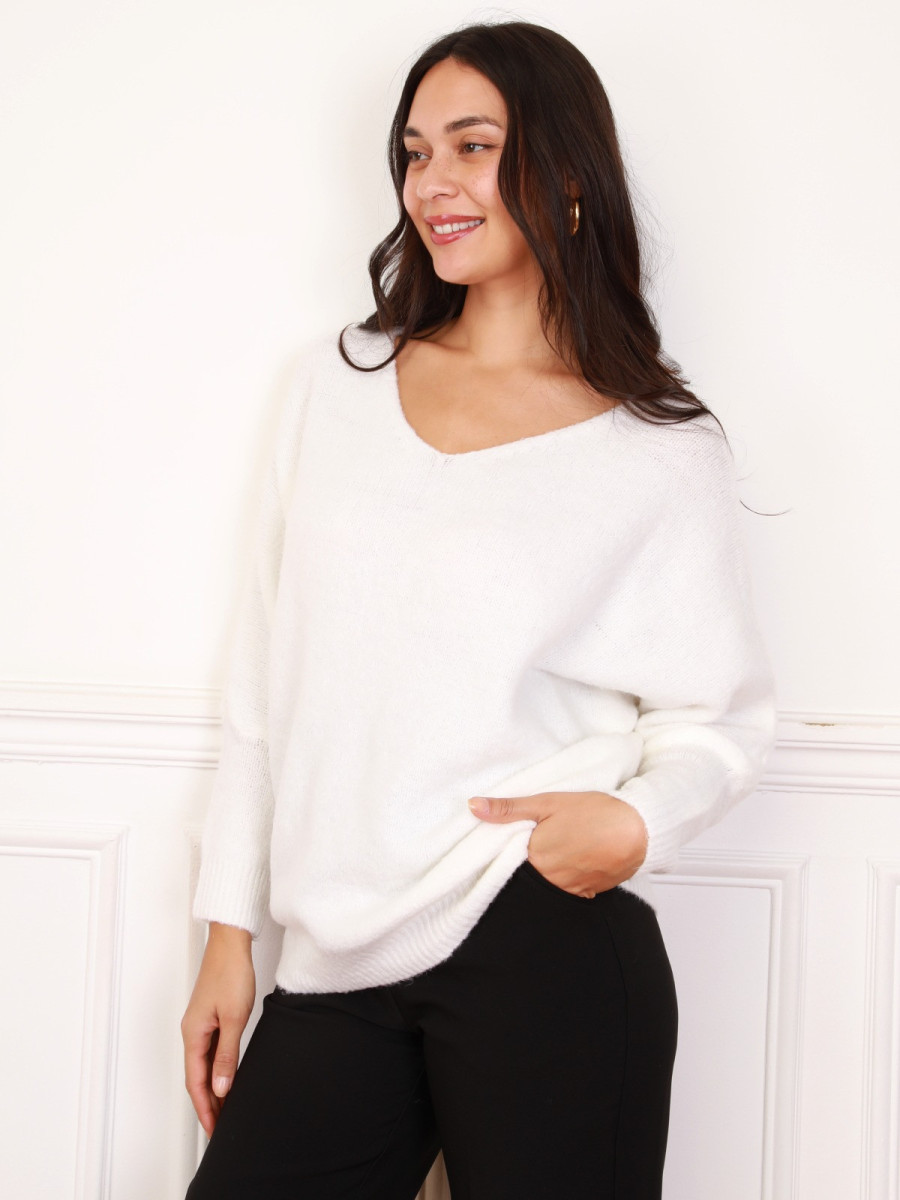 Pull blanc à manches chauve-souris