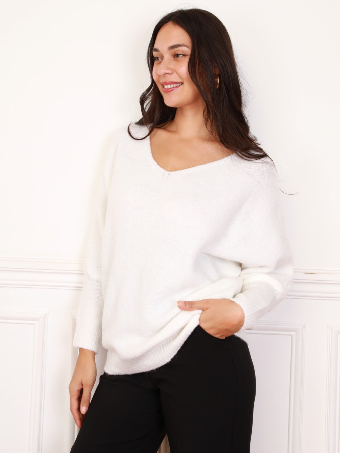Pull blanc à manches chauve-souris