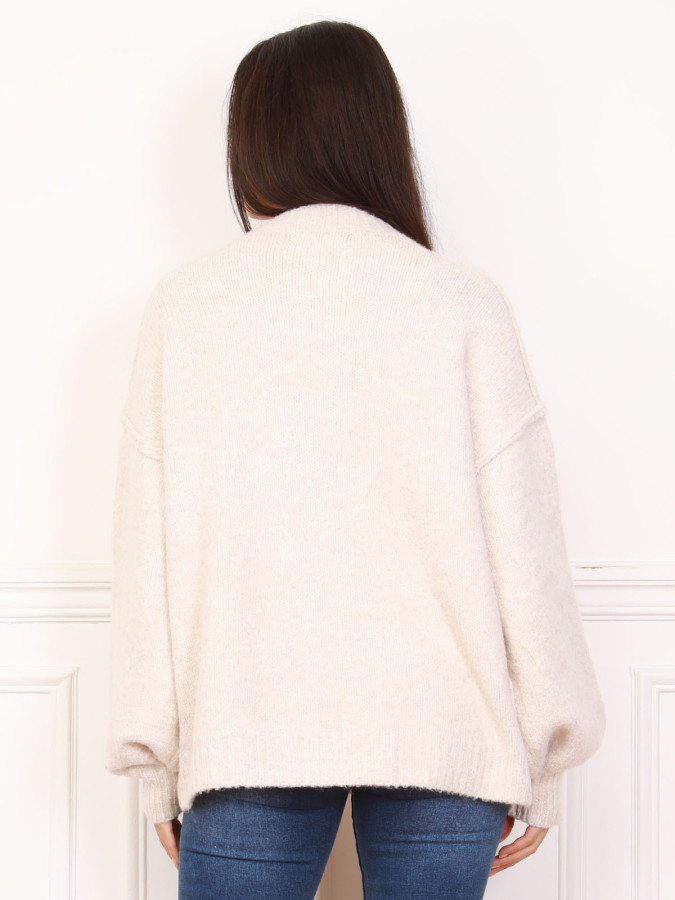 Cardigan oversize beige à boutons fantaisies