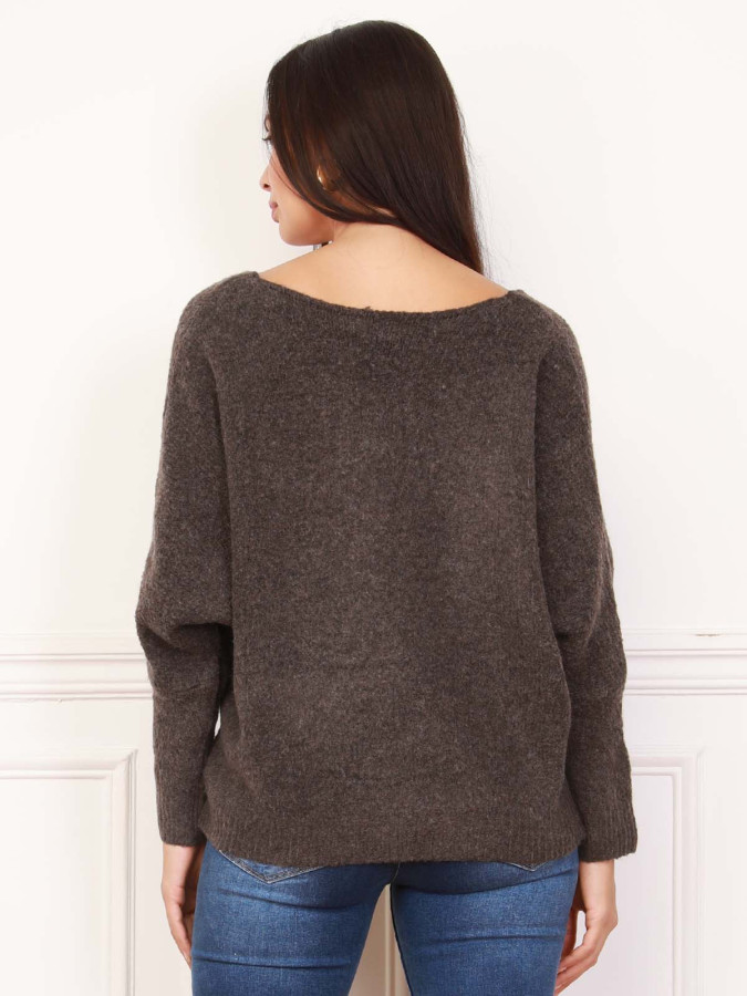 Pull marron à manches chauve-souris