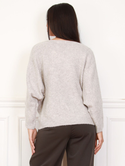 Pull beige foncé à manches chauve-souris