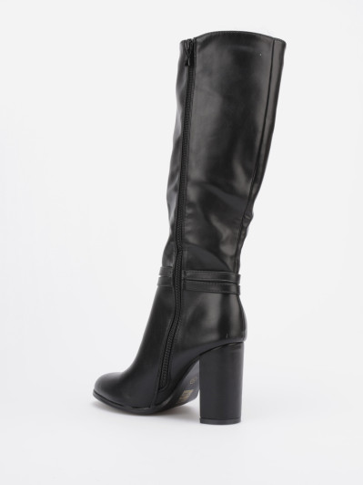 Bottes en simili noires à bride décorative