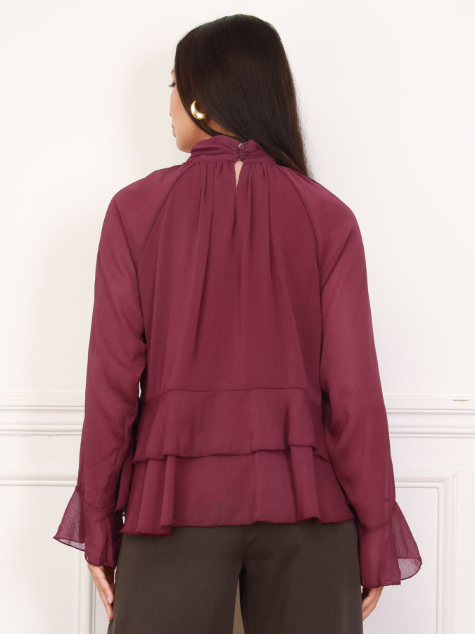 Blouse ample à volants bordeaux et manches évasées