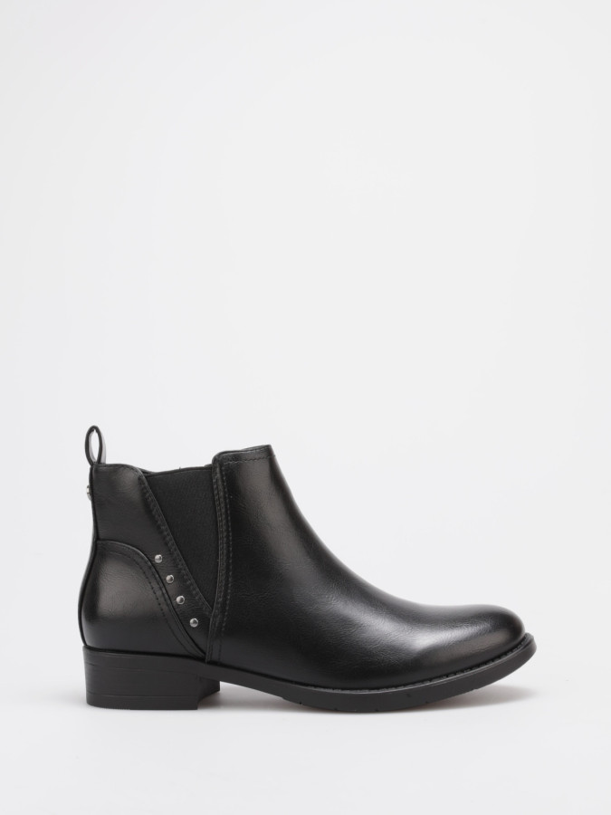 Bottines Chelsea noires à détails cloutés