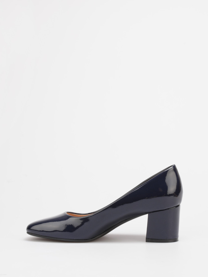 Escarpins vernis bleu foncé à talon bloc et bout carré