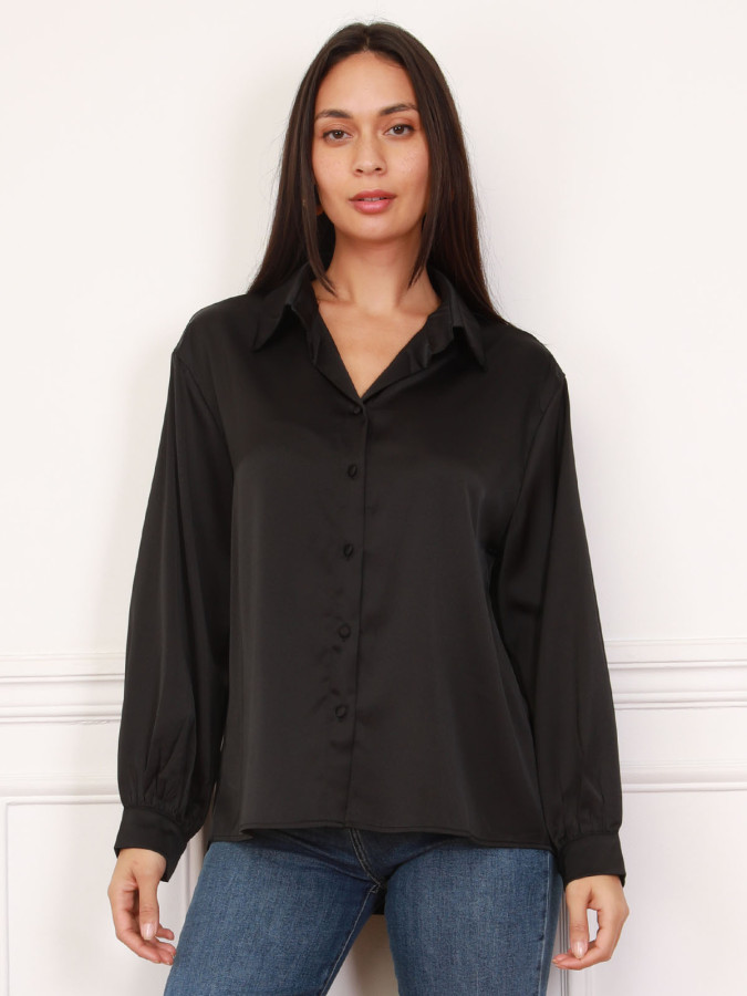 Chemise satinée oversize noire