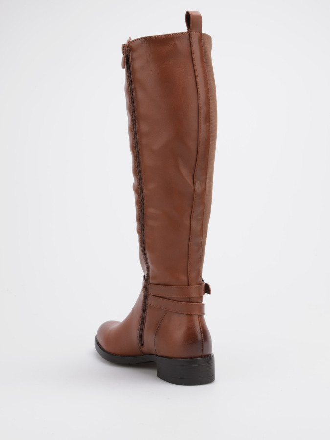 Bottes cavalières camel avec bride à boucle et petit talon