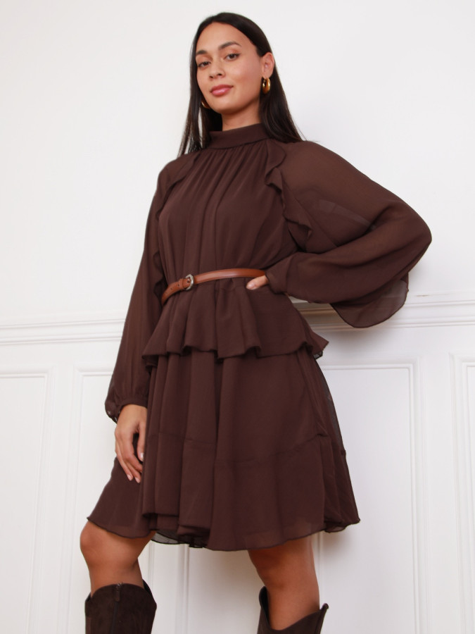 Robe marron ample à volants