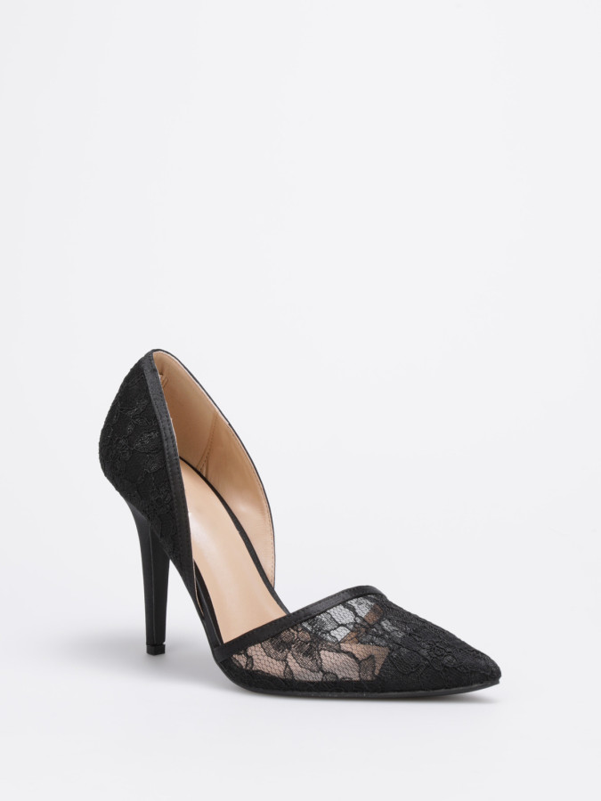 Escarpins d'Orsay noirs en dentelle