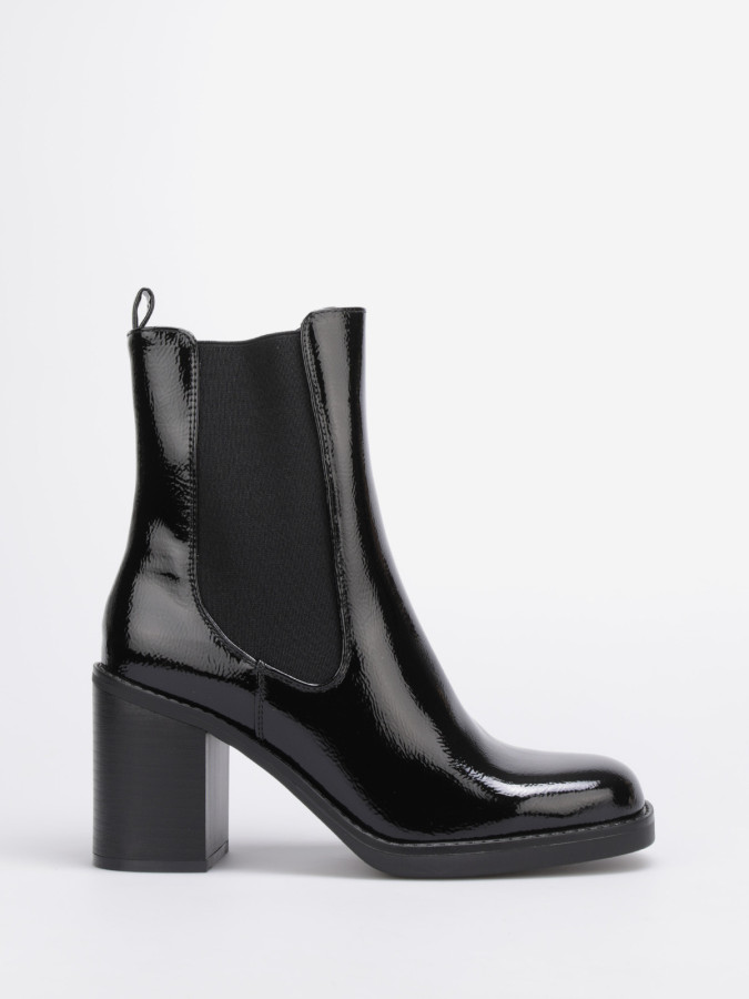 Bottines chelsea noires vernies